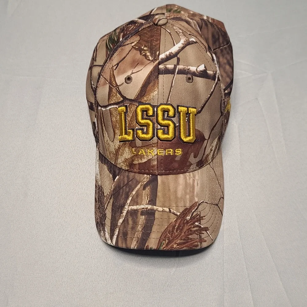 Under Armour LSSU Lakers Hat mens LG/XL Camo Embroidered Baseball‎ Cap  Ncaa